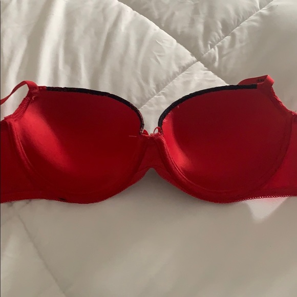 Bra - Picture 2 of 3